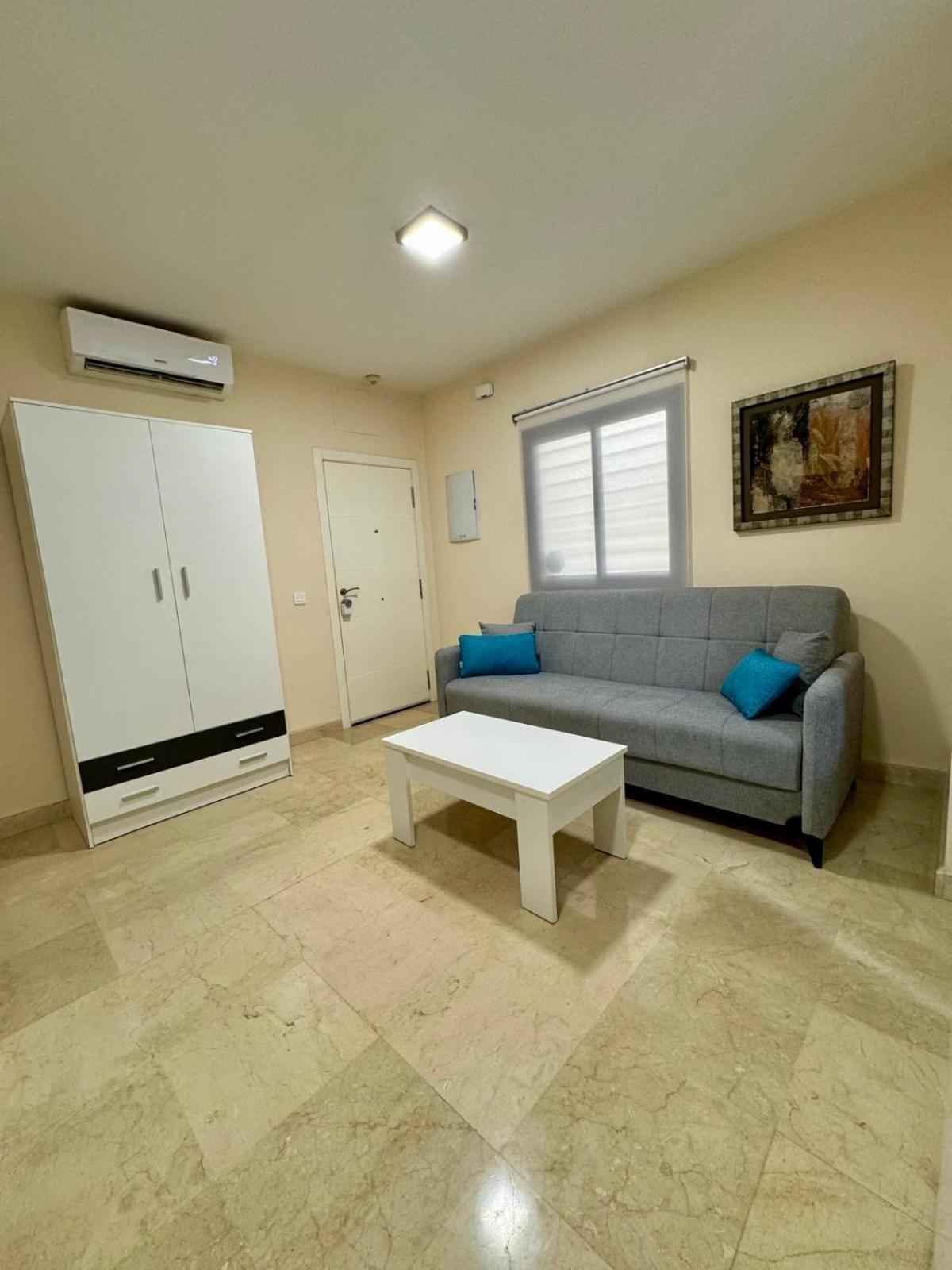 Apartamento En Lumbreras-Alameda Sevilla Bagian luar foto