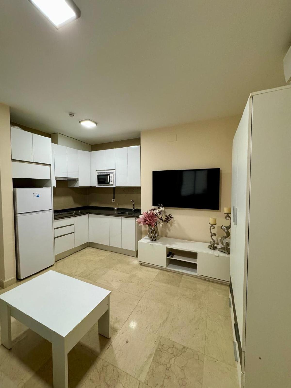 Apartamento En Lumbreras-Alameda Sevilla Bagian luar foto