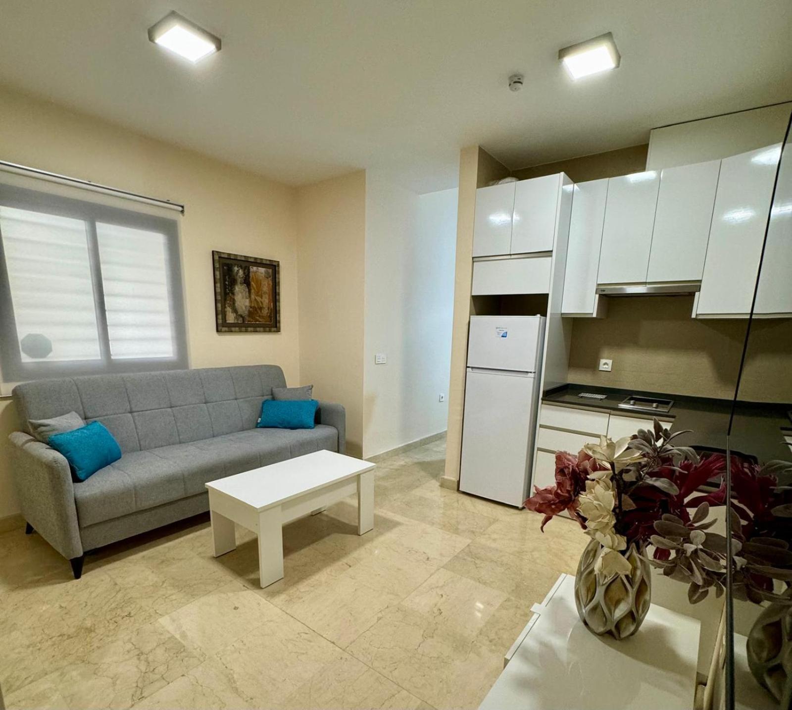 Apartamento En Lumbreras-Alameda Sevilla Bagian luar foto