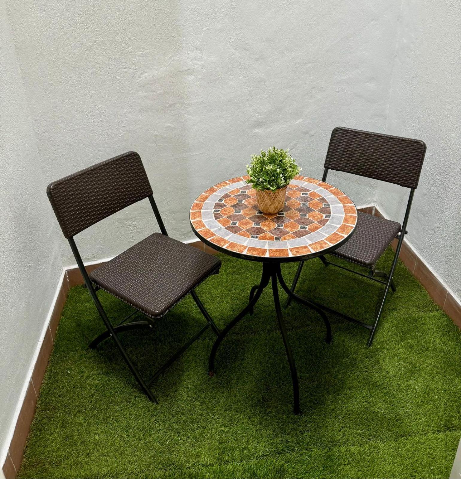 Apartamento En Lumbreras-Alameda Sevilla Bagian luar foto
