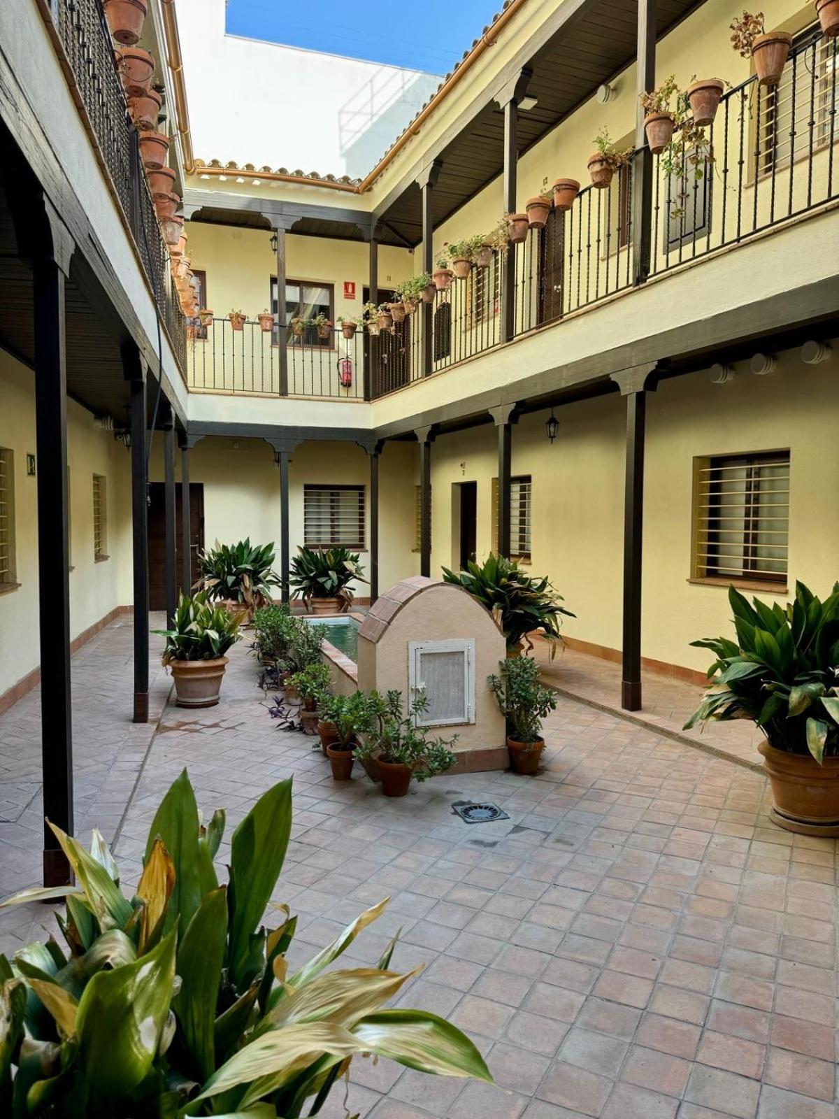 Apartamento En Lumbreras-Alameda Sevilla Bagian luar foto